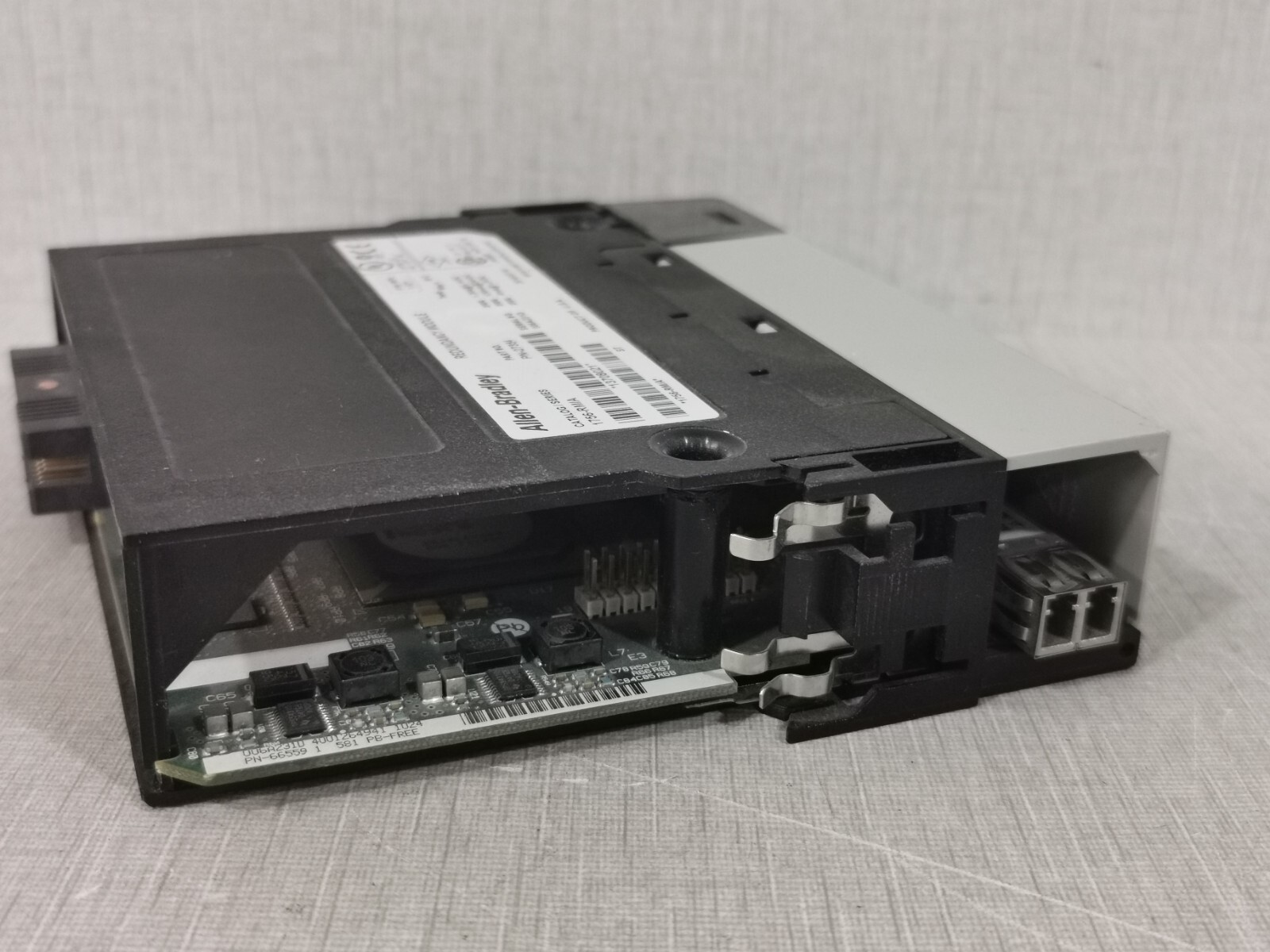 Allen-Bradley PN-27354 F/W REV 1.021 Allen Bradley 1756-RM/A Redundancy Module PN-27354 F/W REV 1.021 7