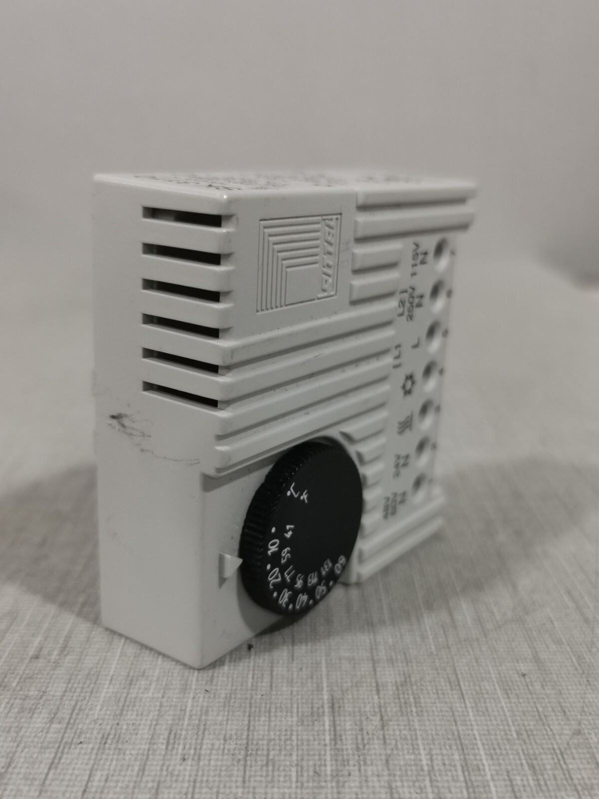 Rittal SK 3110 RITTAL SK 3110 Thermostat 3