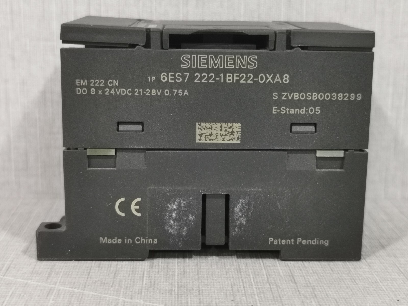 Siemens 222-1BF22-0XA8 SIEMENS 222-1BF22-0XA8 Module EM 222 CN DO 8X24VDC 21-28V 0.75A 2