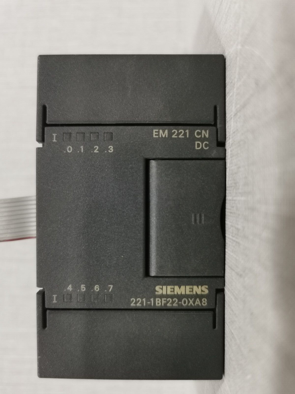 SIEMENS 6ES7 221-1BF22-OXA8 Digital Output Module EM221 CN DI 8X24VDC 15-30V