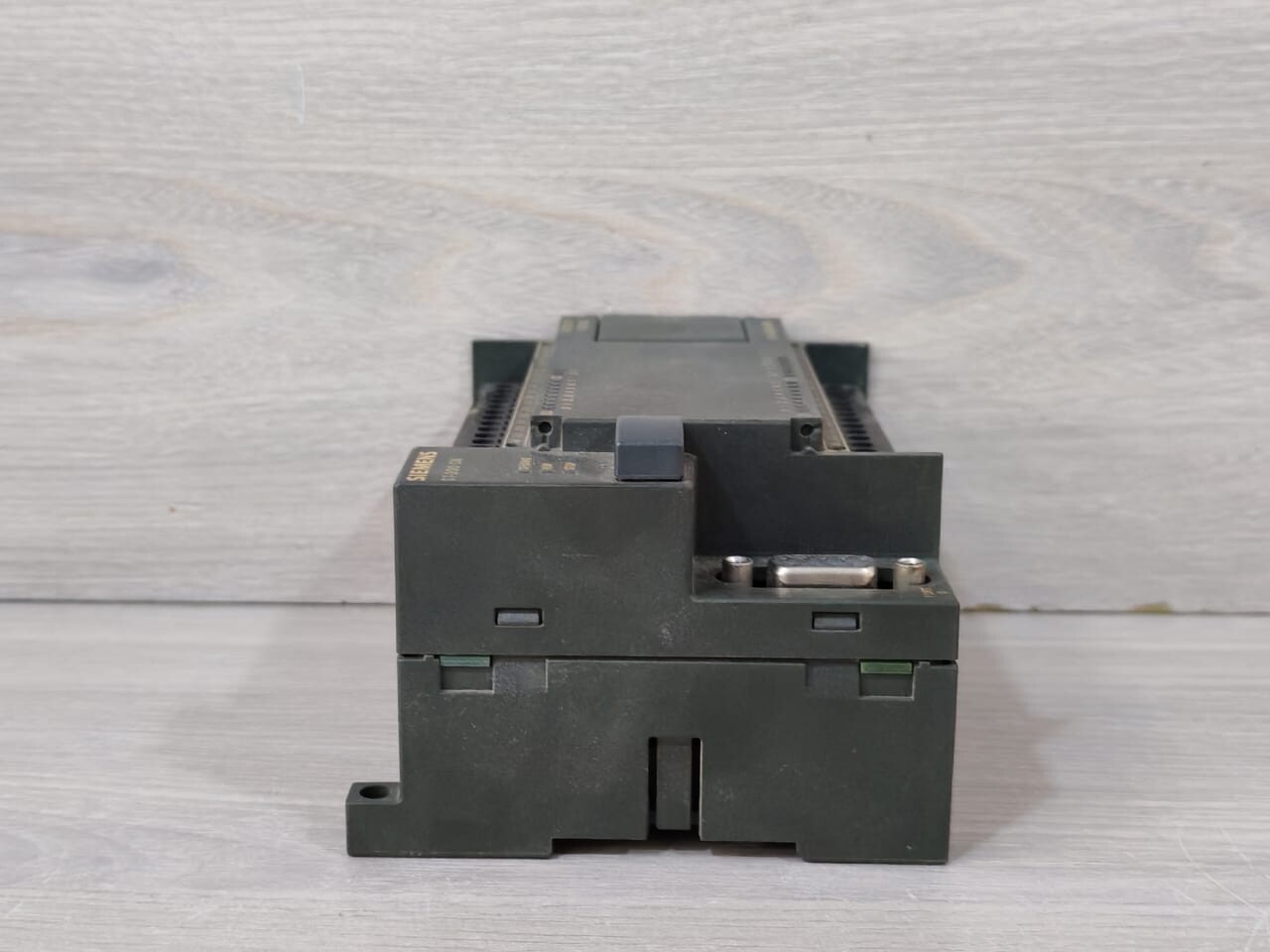 Siemens 6ES7 214-1 AD23-OXB8 SIEMENS 6ES7 214-1 AD23-OXB8 Module 7