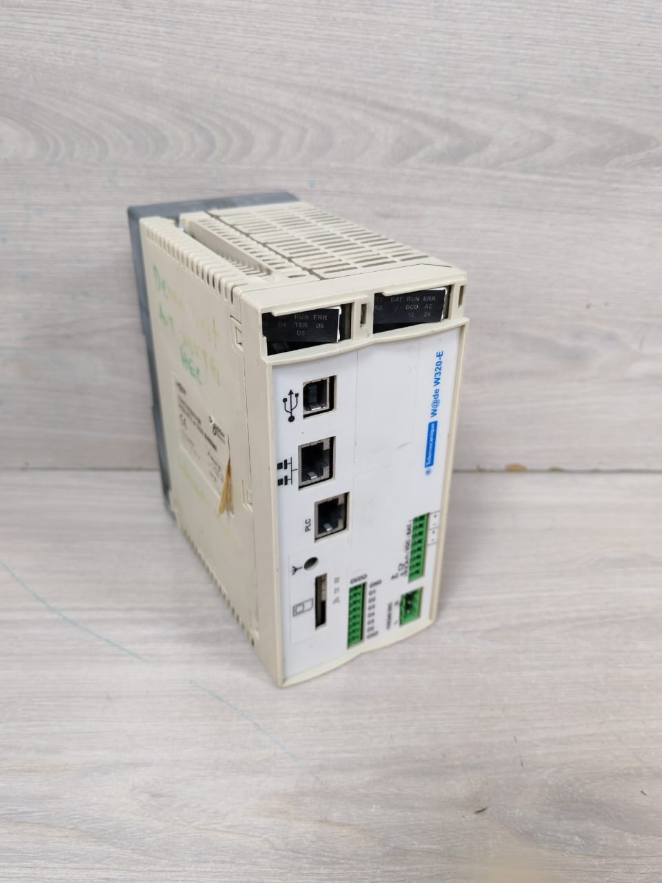 Schneider Electric TSXETW320G1S1 Schneider Electric TELEMECANIQUE W320-E TSXETW320G1S1 REMOTE MANAGEMENT 3