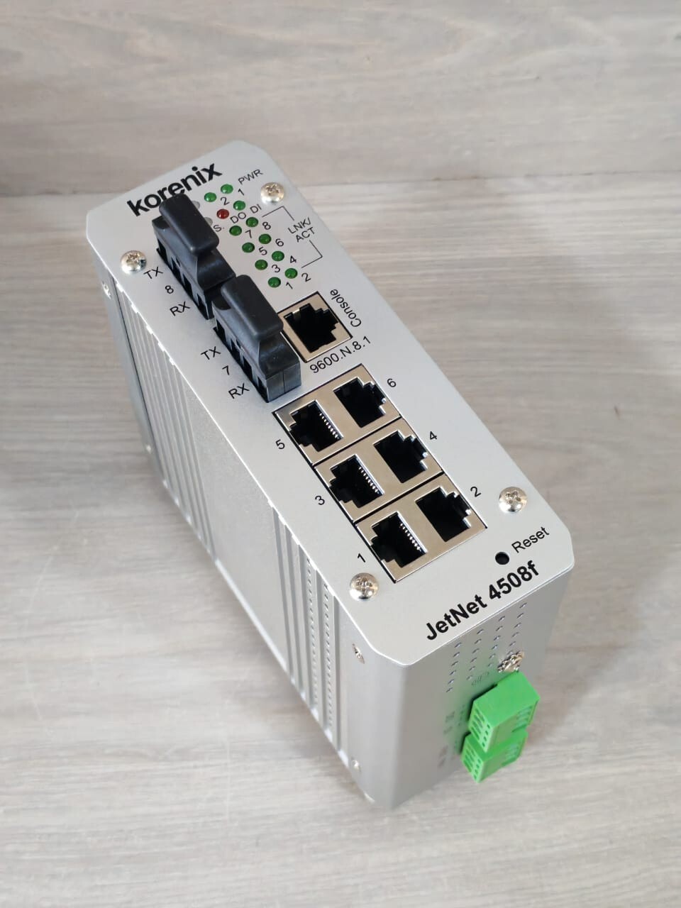 Korenix 4508f-SW V2 HW/VER.1.0 Korenix JetNet 4508f-SW V2 HW/VER.1.0 ETHERNET RAIL SWITCH -WITHOUT CABLE 6