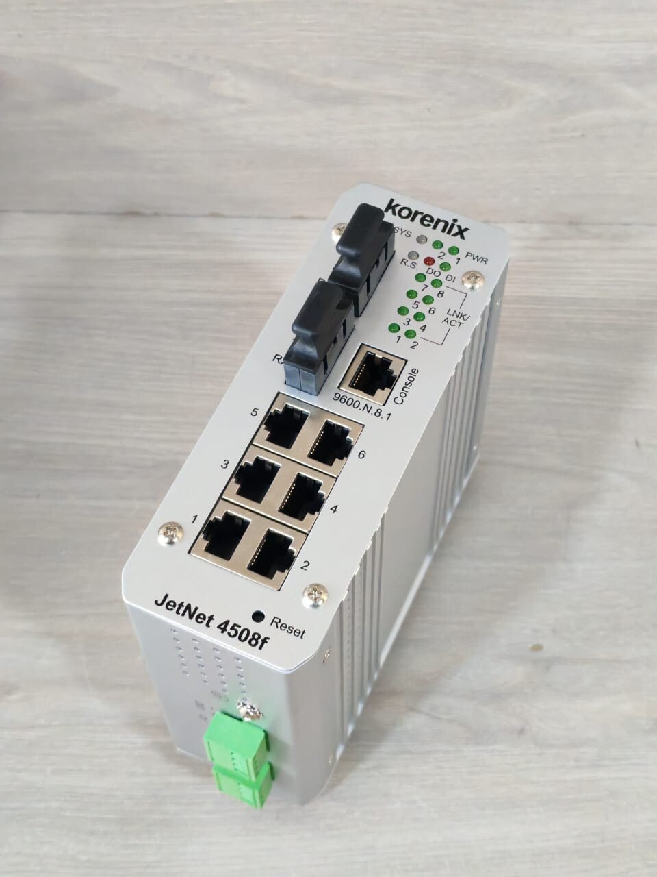Korenix 4508f-SW V2 HW/VER.1.0 Korenix JetNet 4508f-SW V2 HW/VER.1.0 ETHERNET RAIL SWITCH -WITHOUT CABLE 7