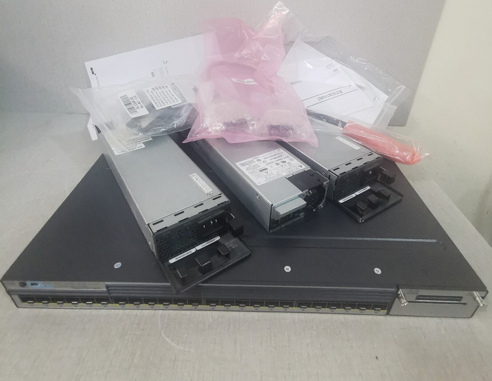 Cisco TNY-WSC3750X-3560X CISCO Catalyst 3750-X Series TNY-WSC3750X-3560X 10