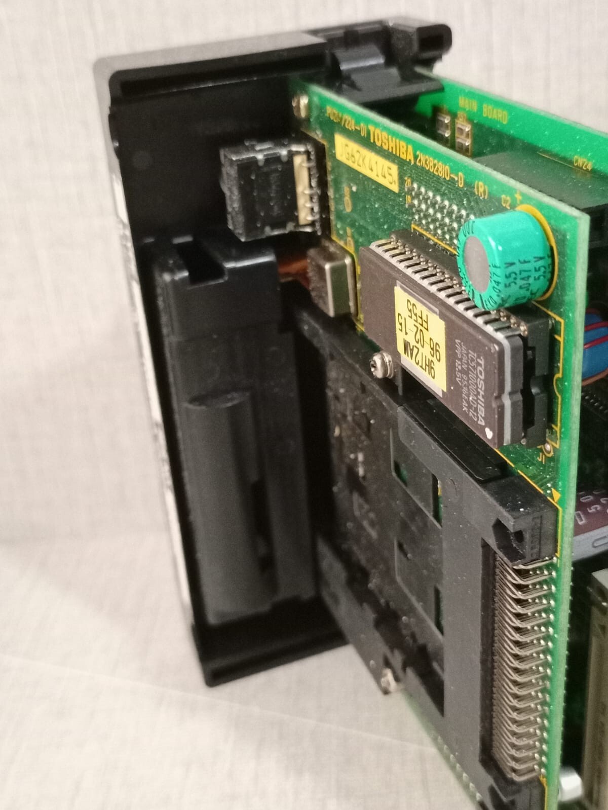 Toshiba PU224 TOSHIBA PROSEC T2 PROGRAMMABLE CPU CONTROLLER PU224 4