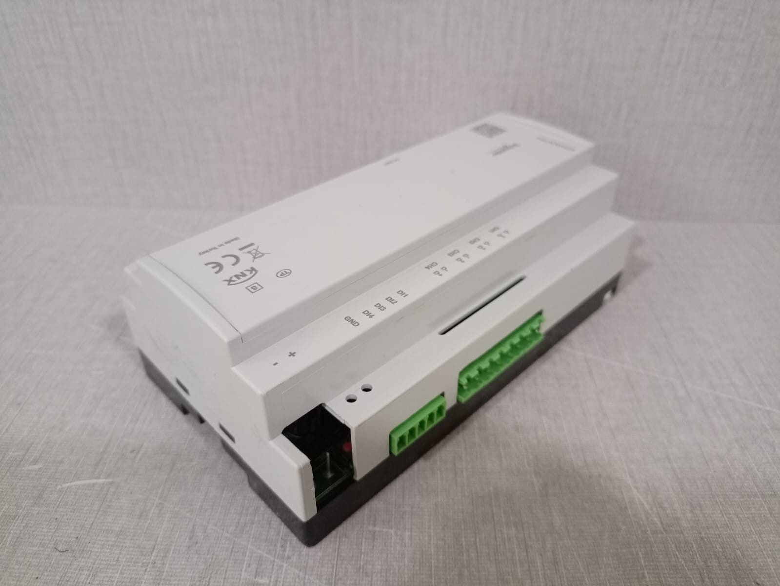 Schneider Electric 1849 Schneider Electric DALIKNX4CH KNX-DALI GATEWAY 4 CHANNEL 1849 6