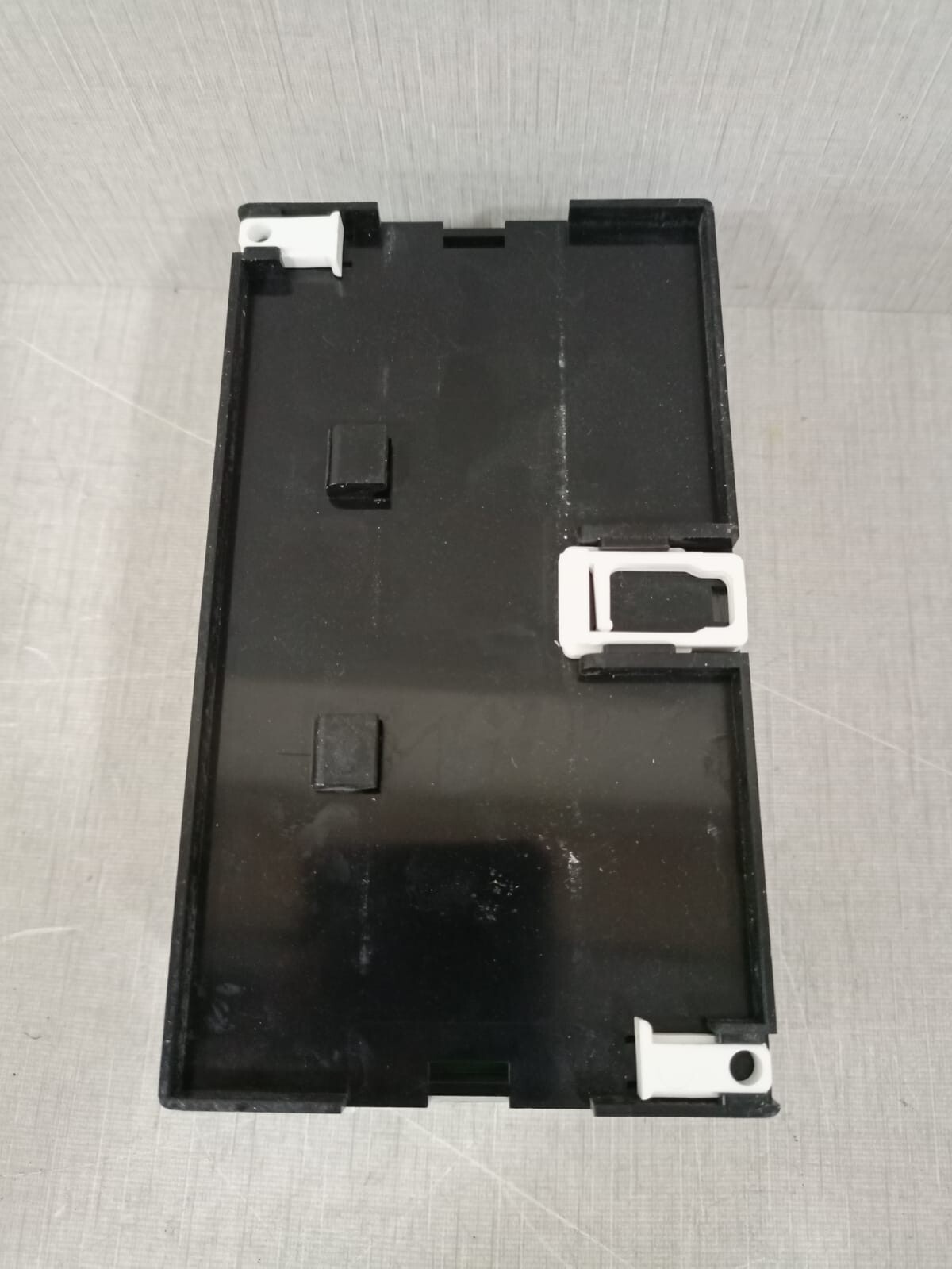 Schneider Electric 1849 Schneider Electric DALIKNX4CH KNX-DALI GATEWAY 4 CHANNEL 1849 8