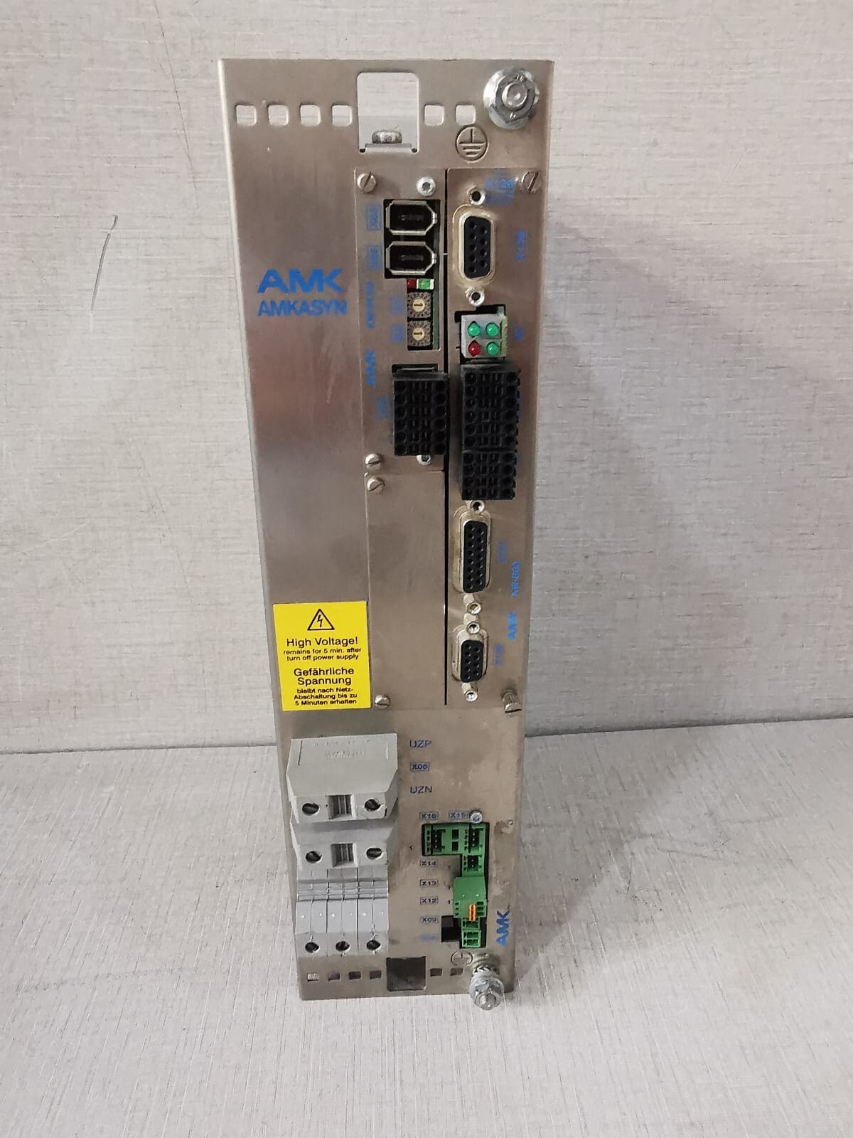 AMK D-73230 KIRCHHEIM/TECKPOWER AMK KW 10 AMKASYN D-73230 KIRCHHEIM/TECKPOWER SUPPLY 24VDC 2