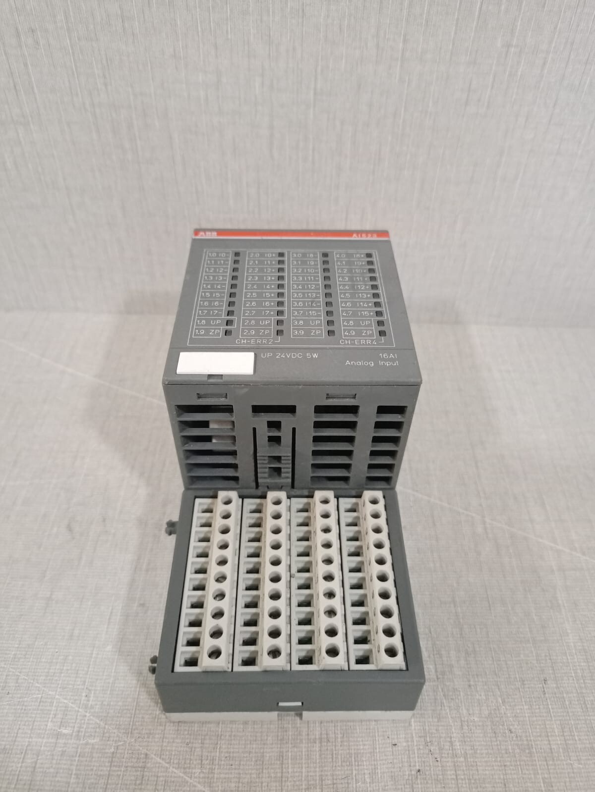 ABB 1SAP250300R0001 ABB AI523 Analog Input Module 1SAP250300R0001 5