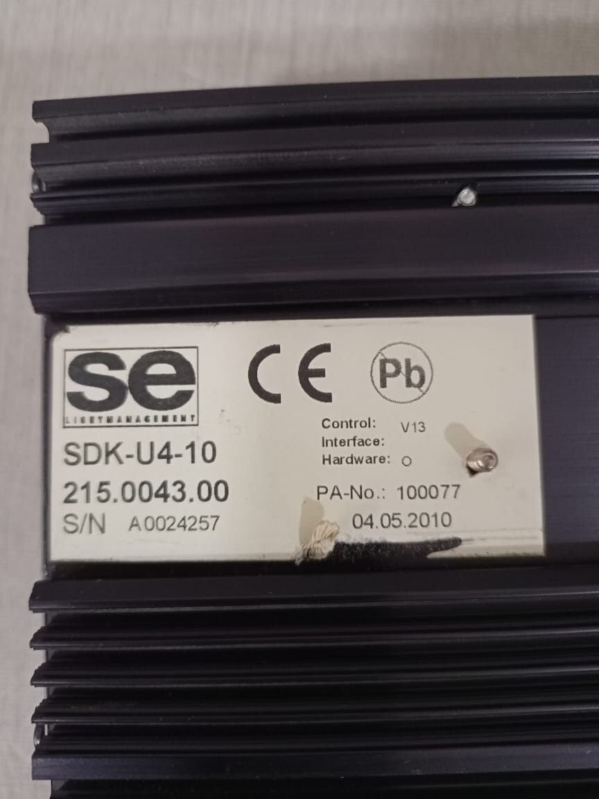I Light SCMA0402 I Light SCMA0402 4x2.5A Adaptive Dimmer Supply 230V 10A MAX 5