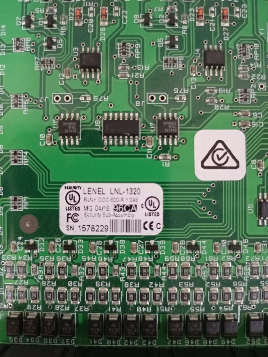 LENEL LNL-1320 LENEL LNL-1320 Intelligent Dual Reader Controller 2