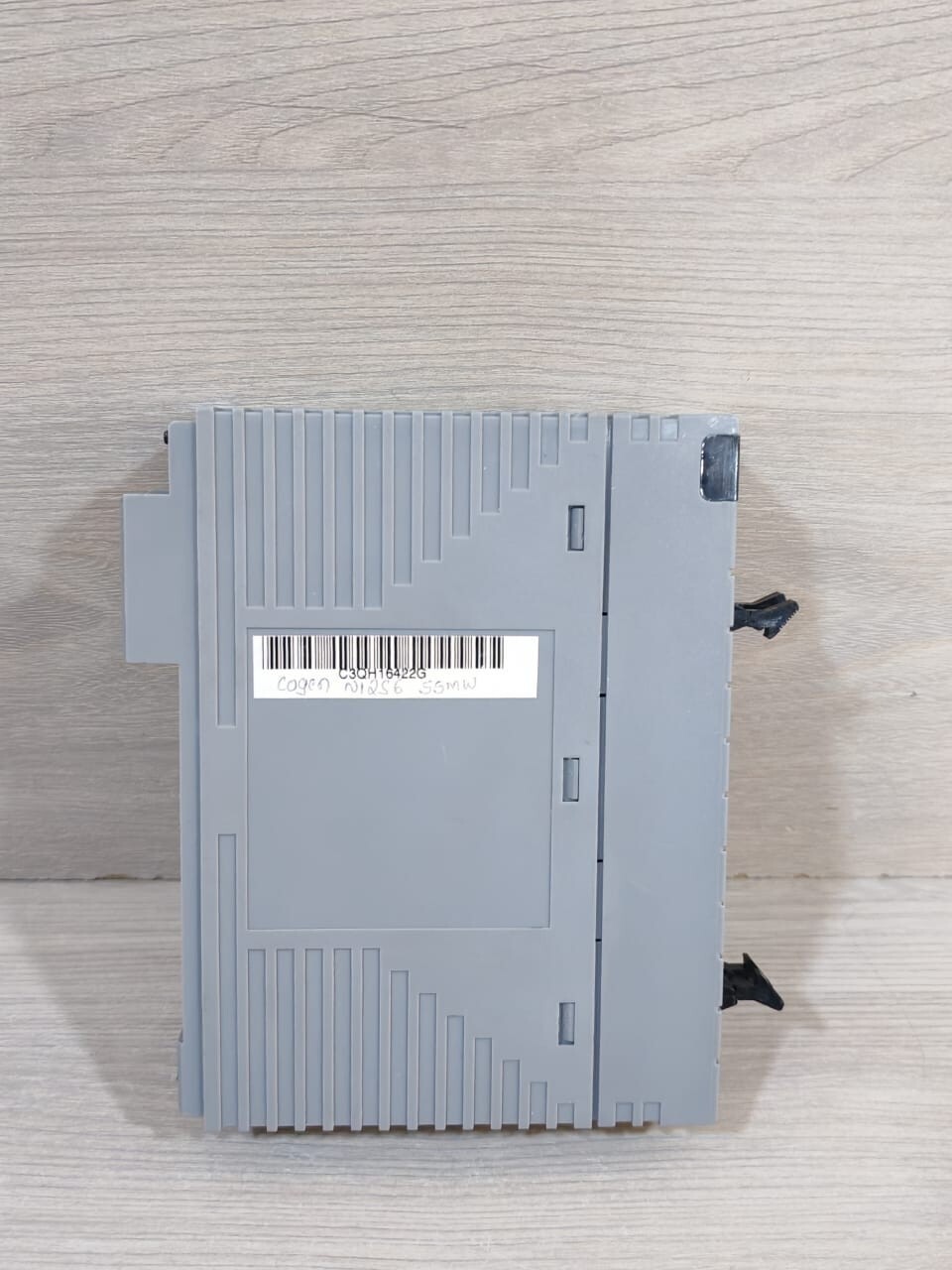 Yokogawa ADV561 YOKOGAWA ADV561 DIGITAL OUTPUT MODULE ADV561 -P50 S2 24VDC- 100MA 4