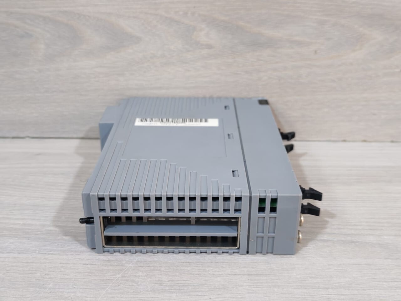 Yokogawa ADV561 YOKOGAWA ADV561 DIGITAL OUTPUT MODULE ADV561 -P50 S2 24VDC- 100MA 5