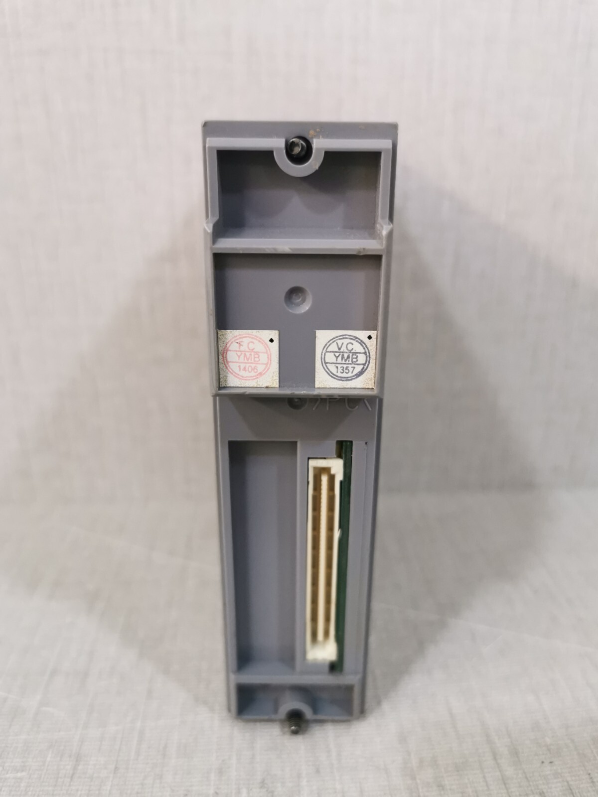 Yokogawa ADV551-P00 S2 YOKOGAWA ADV551 DIGITAL OUTPUT MODULE ADV551-P00 S2 24VDC 50MA 4