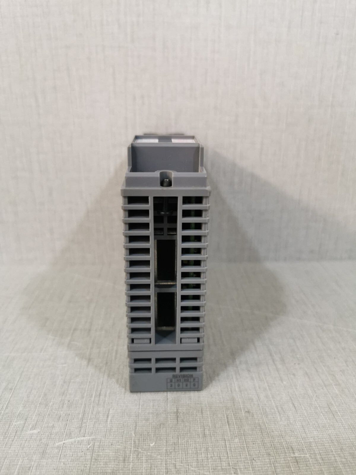 Yokogawa AAI841-H53 S2 YOKOGAWA AAI841 ANALOG INPUT/ OUTPUT MODULE AAI841-H53 S2 6
