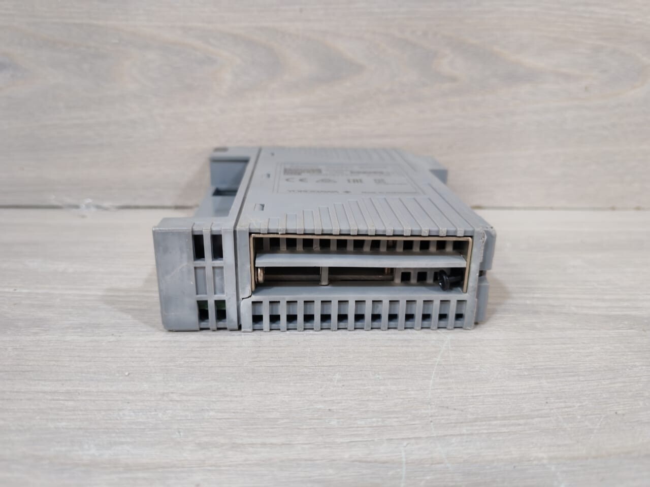 Yokogawa AAI543-S50 S1 YOKOGAWA AAI543 ANALOG OUTPUT MODULE AAI543-S50 S1 9