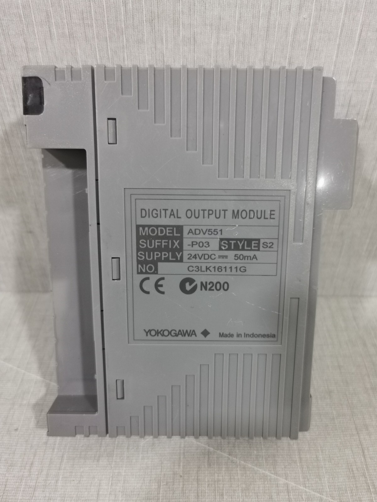 Yokogawa ADV551-P03 S2 YOKOGAWA ADV551 DIGITAL OUTPUT MODULE ADV551-P03 S2 24VDC 50MA 4