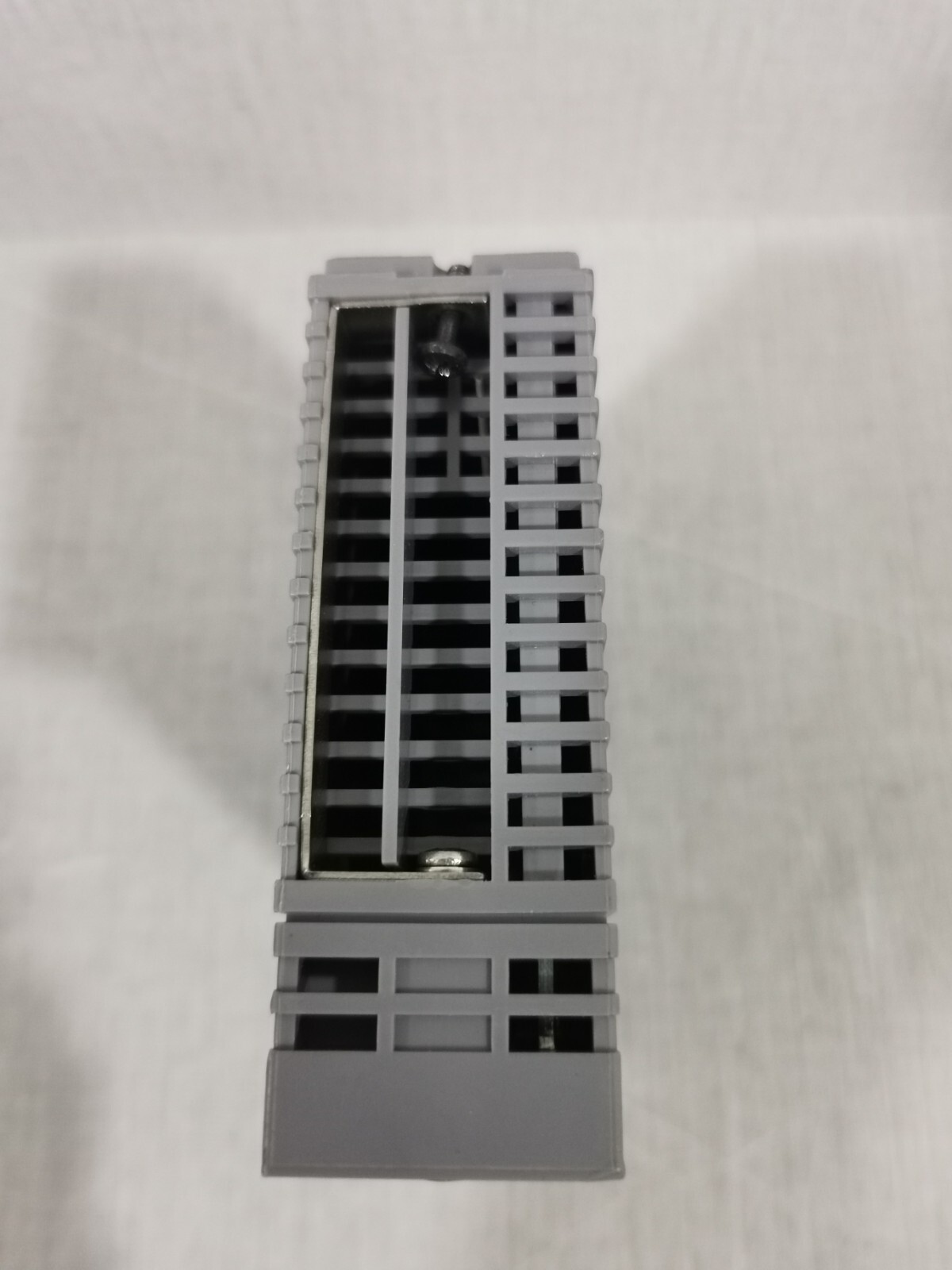 Yokogawa ADV551-P03 S2 YOKOGAWA ADV551 DIGITAL OUTPUT MODULE ADV551-P03 S2 24VDC 50MA 6