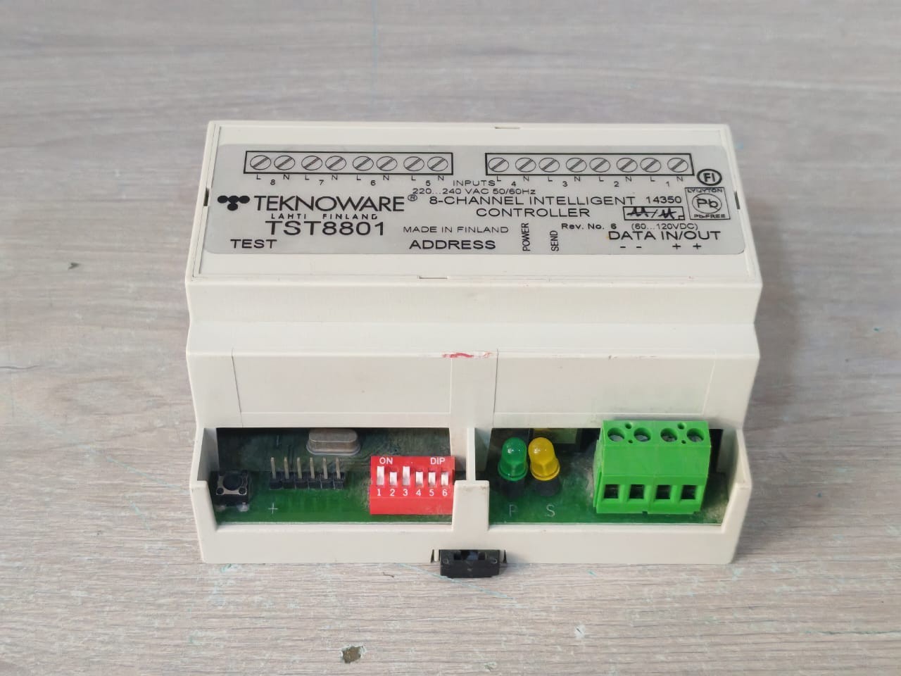 TEKNOWARE TST8801 TEKNOWARE TST8801 / 8- CHANNEL INTELLIGENT CONTROLLER 220.240VAC 6
