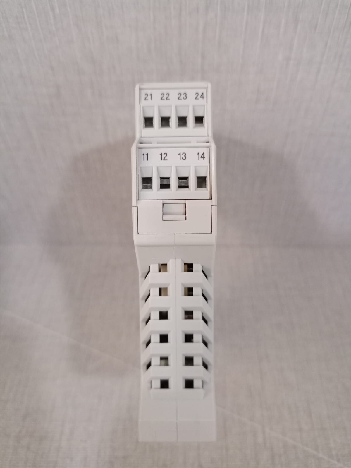 Micro Motion 505 MMI-20011908 REV.E Micro Motion Adapter Barrier Model 505 MMI-20011908 REV.E 5