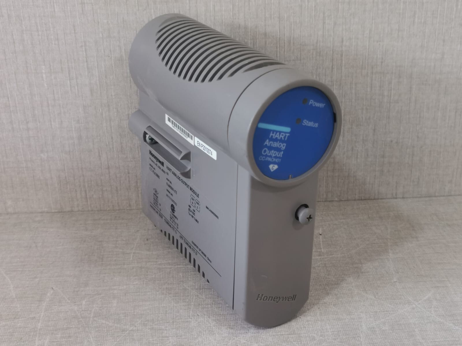 Honeywell 51405039-175 Honeywell CC-PAOH01 HART ANALOG OUTPUT MODULE 51405039-175 (FW: G, HW:C) 4