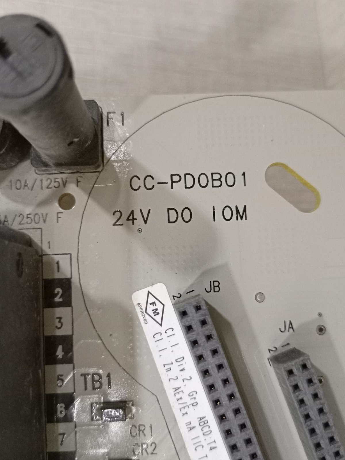 Honeywell 51308371-175 REV D1 Honeywell CC-TD0B01 DIGITAL OUTPUT 51308371-175 REV D1 3