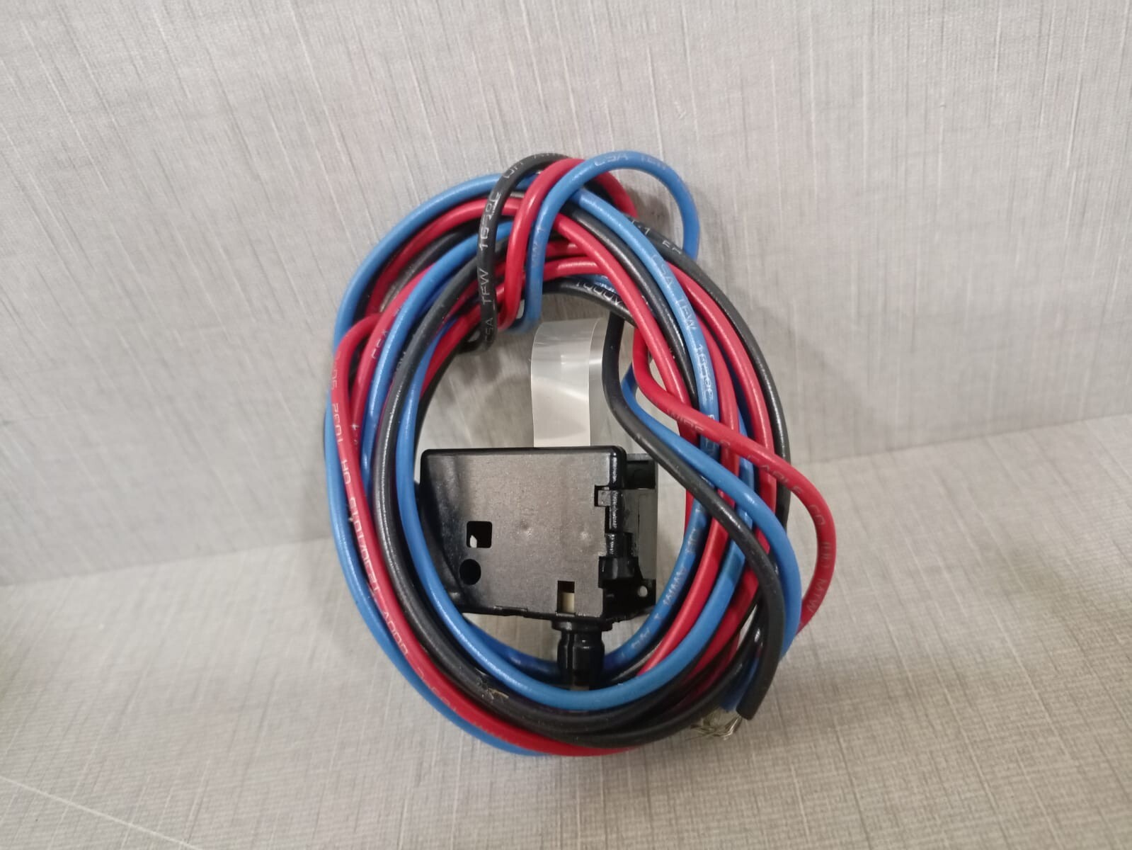 Eaton AUX1A1BPK EATON AUX1A1BPK Shunt Trip 66C1570G41 4
