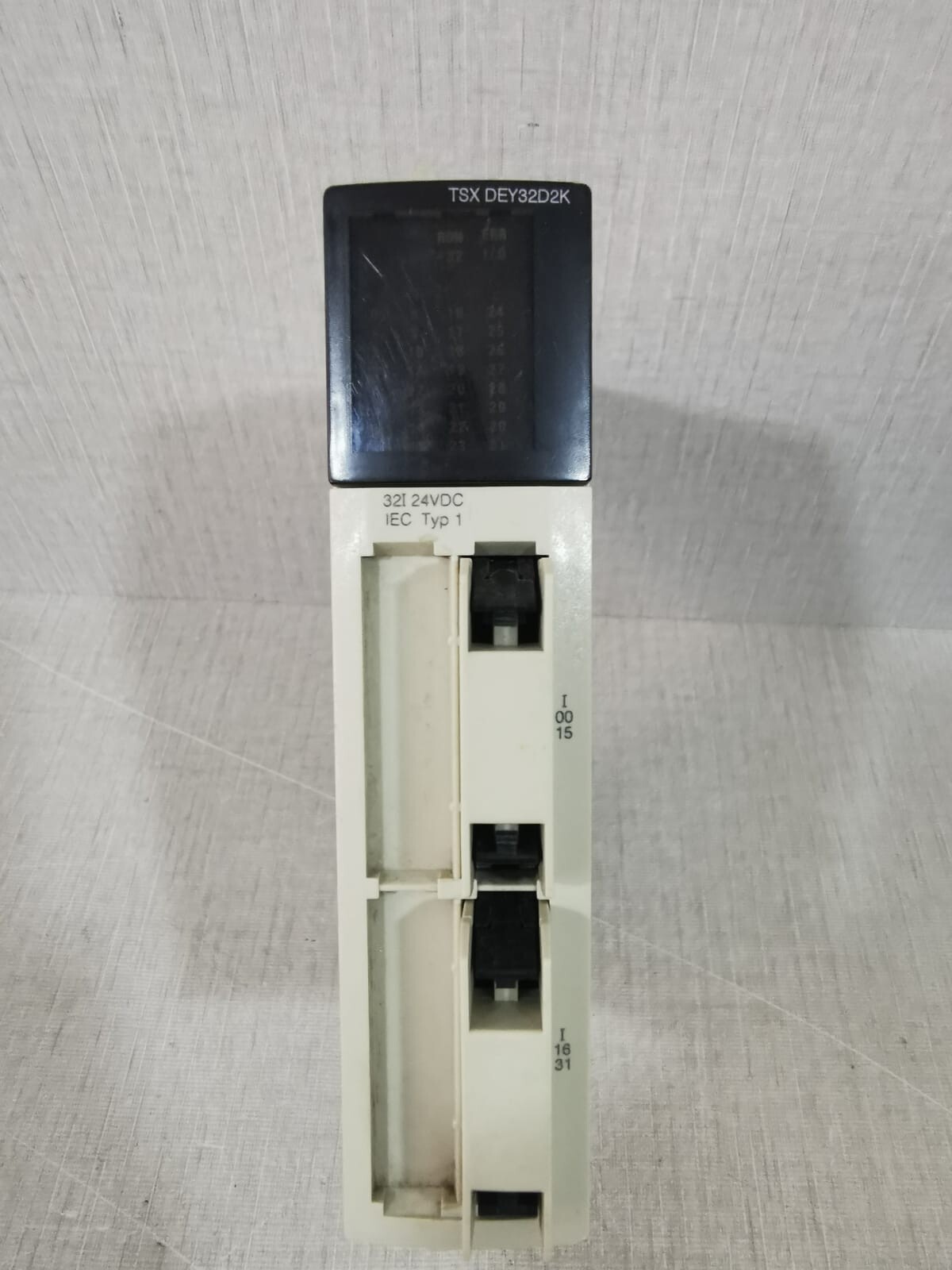 SCHNEIDER ELECTRIC TSXDEY32D2K