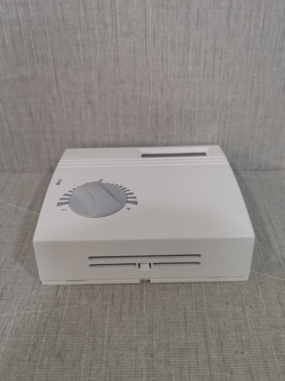 Thermokon SR04P Thermokon SR04P Room Operating Unit 5