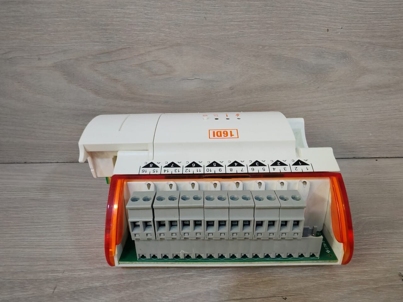 Trend IQ4IO-5000U00G000 TREND 16DI IQ4/IO/16DI IQ4IO-5000U00G000 EXPANSION MODULE 9