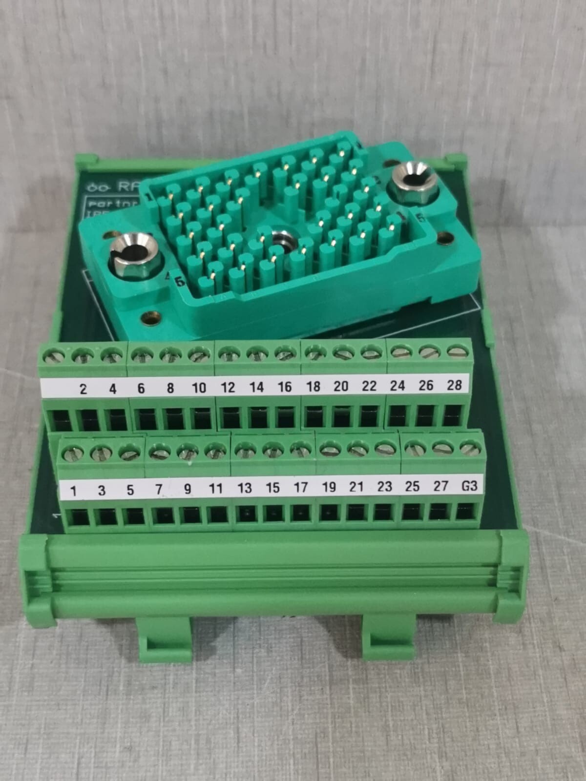 AXIO 2307125 RADIKOR-ALMERE 99875 AXIO IB 5-EM30-LH/RHT 2307125 RADIKOR-ALMERE 99875 INTERCONNECTION BOARD 6