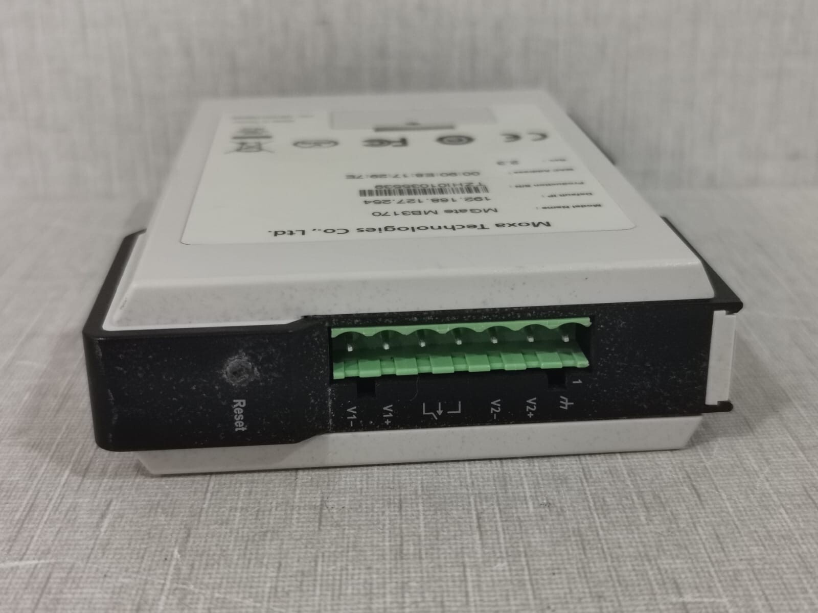 MOXA MGate MB3170 MOXA MGate MB3170 6