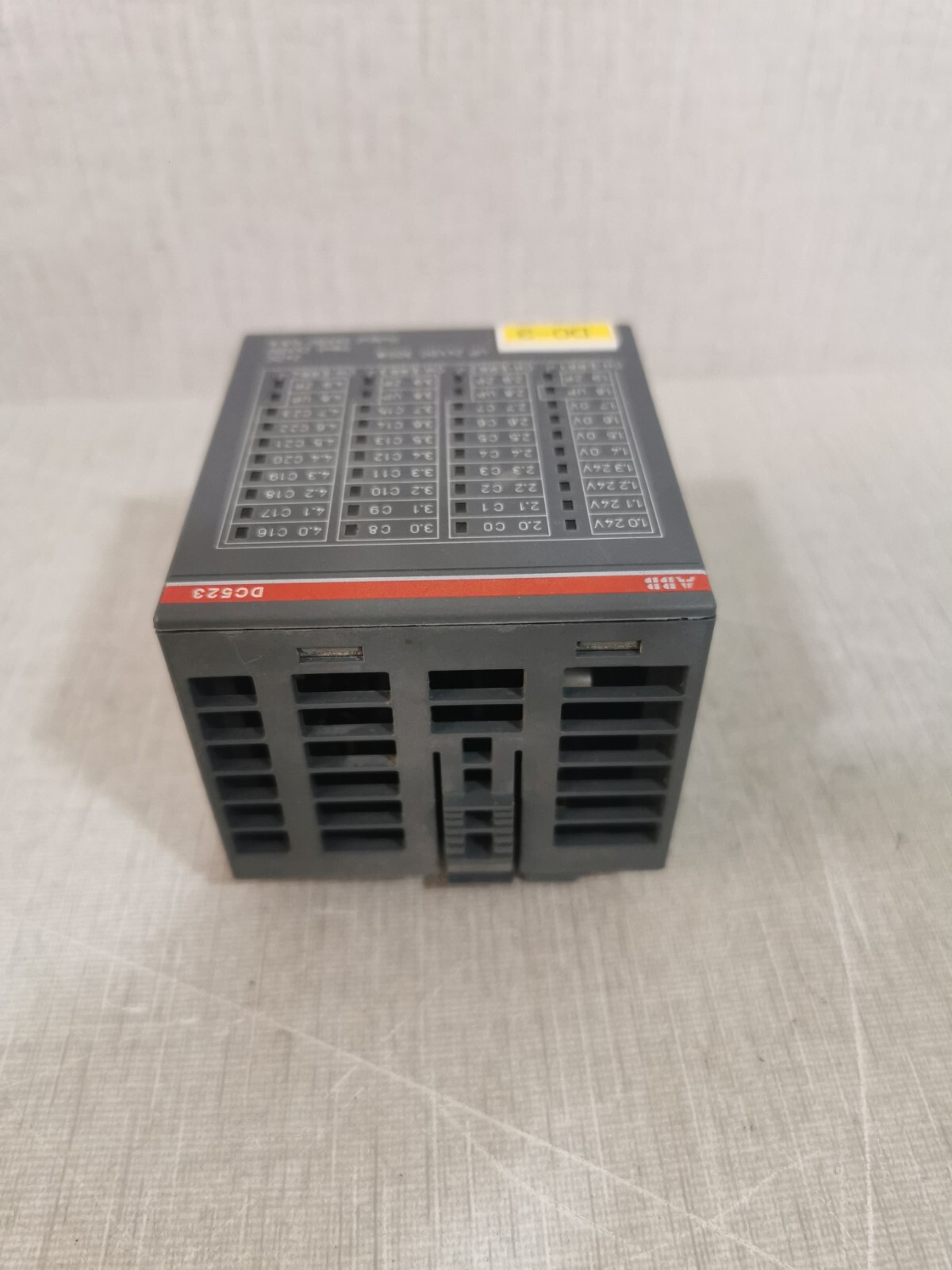 ABB 1SAP240500R0001 ABB DC523 B4 1SAP240500R0001 with TU515 B1 Digital Input/Output Module 24VDC 6