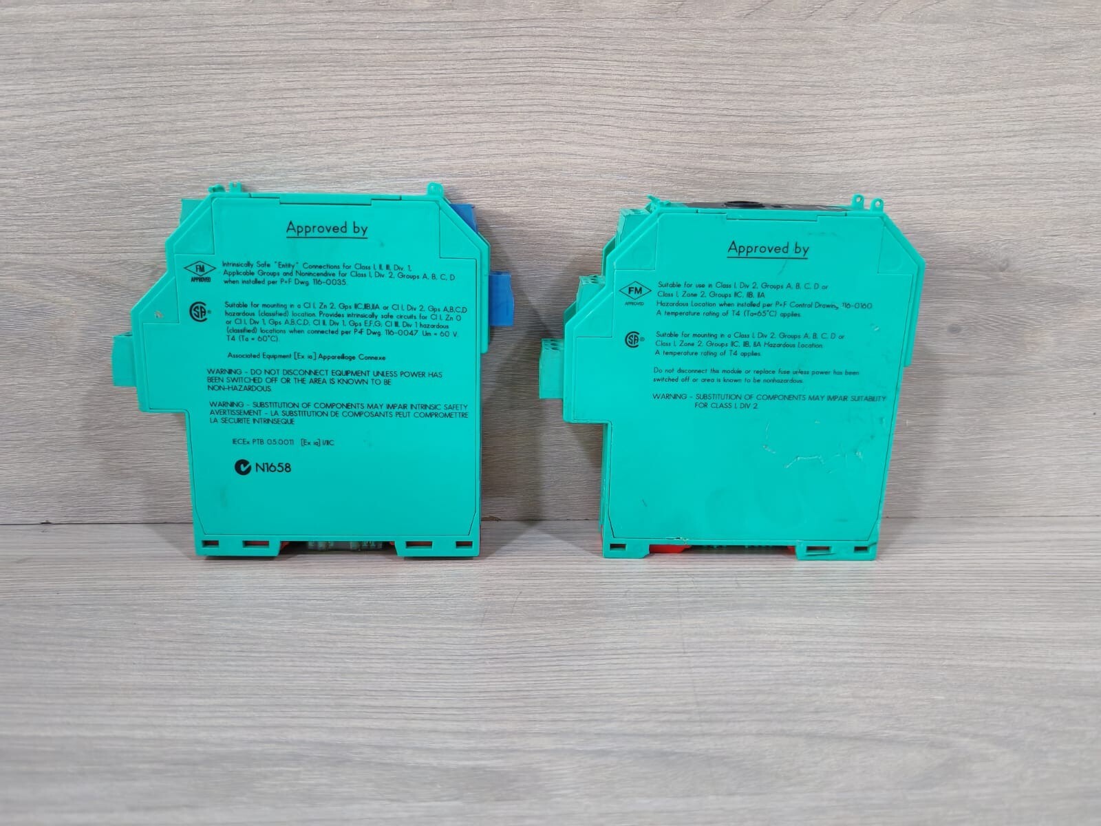 Pepperl+Fuchs KFD2-EB2 PEPPERL+FUCHS KFD2-EB2 P/n: 189783 + PEPPERL+FUCHS KFD2-ST2-Ex2 P/n: 181000 5