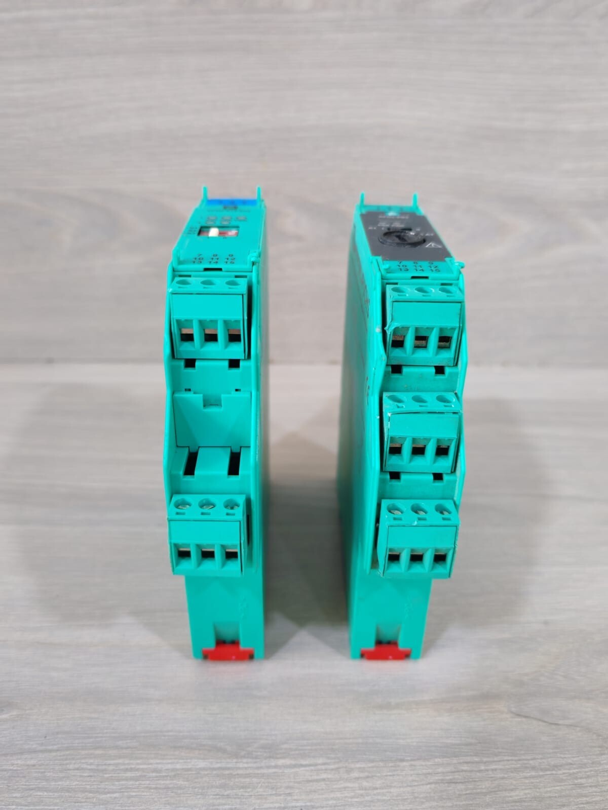Pepperl+Fuchs KFD2-EB2 PEPPERL+FUCHS KFD2-EB2 P/n: 189783 + PEPPERL+FUCHS KFD2-ST2-Ex2 P/n: 181000 7
