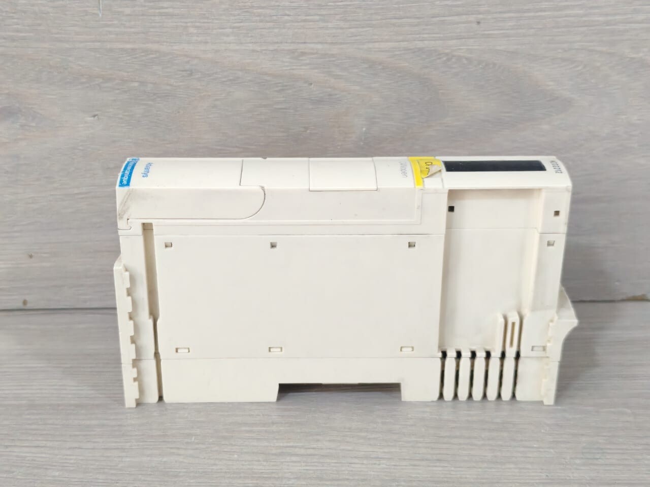 Schneider Electric STBNCO2212 Telemecanique Advantys by Schneider Electric STBNCO2212 Interface Module 5