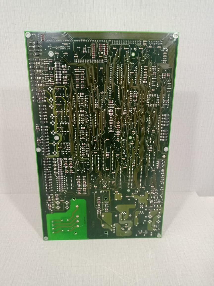 UNKNOWN CS-1110 CS 1110 EP1 K3X 010/01 27C020 BOARD 4