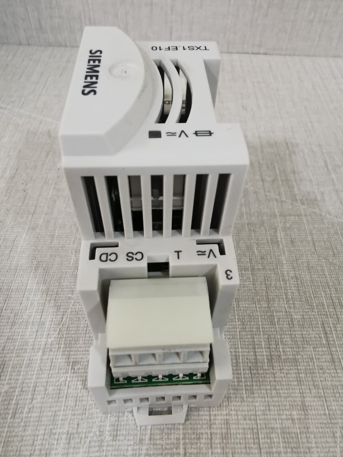 Siemens TXS1.EF10 LOT Siemens TXS1.EF10 Bus Connection Module 24V 7