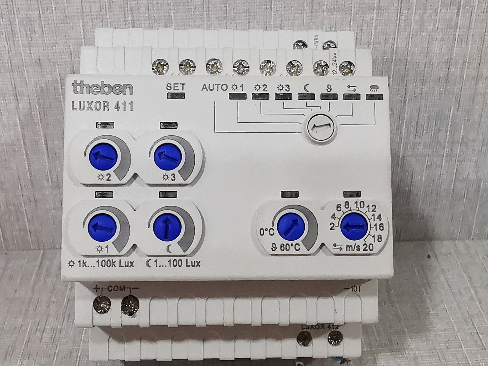 Theben LUXOR 411 Sensor Module 411 0 000 -with cracked part