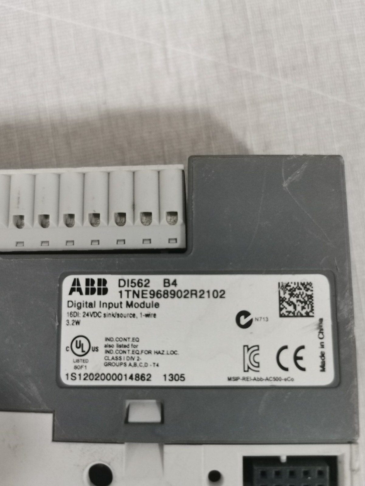 ABB 1TNE968902R2102 DI562 B4 ABB 1TNE968902R2102 / DI562 6