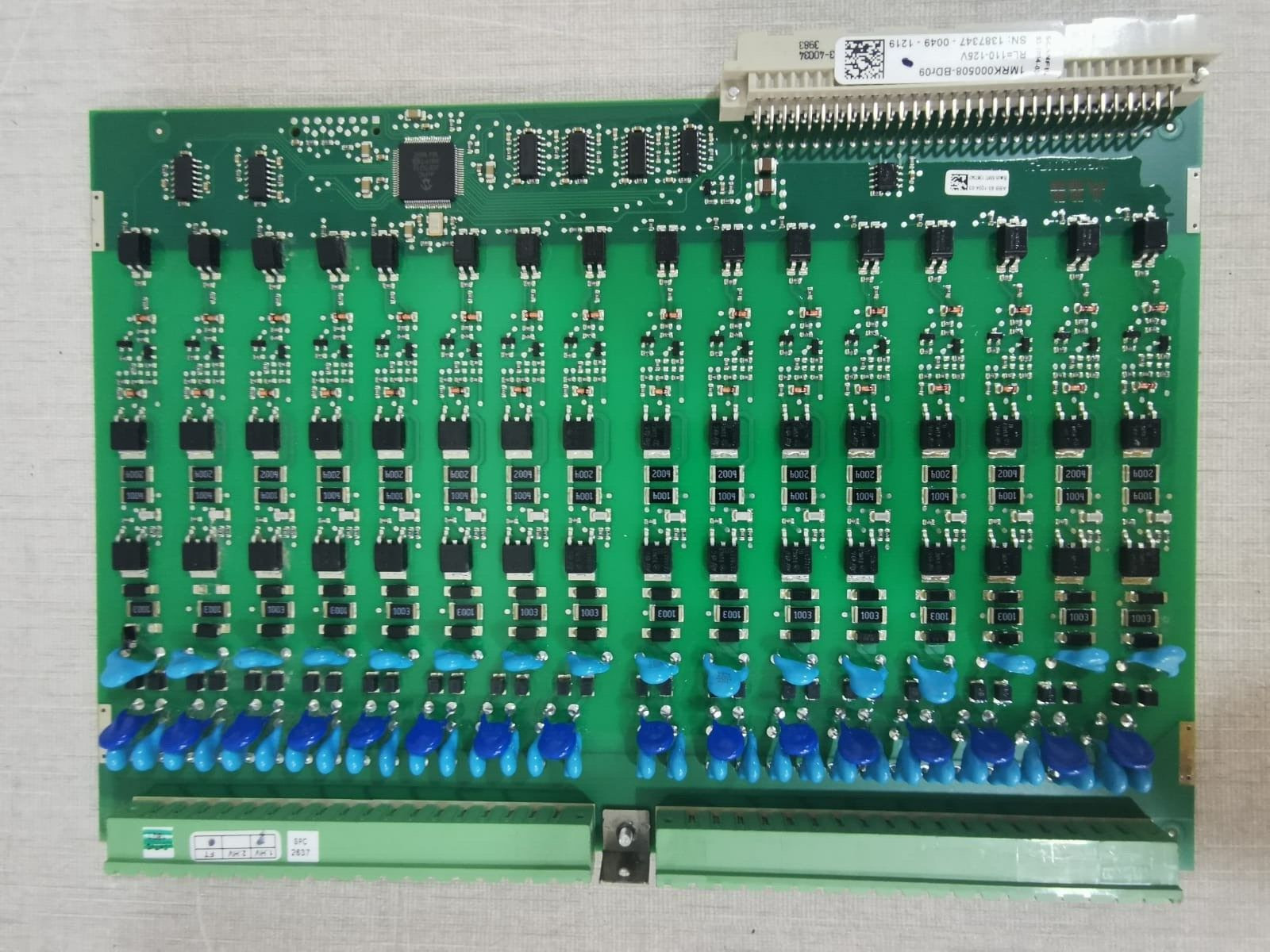 ABB 1MRK000508-BDr09 BOARD 1MRK000007-21 PCB BOARD