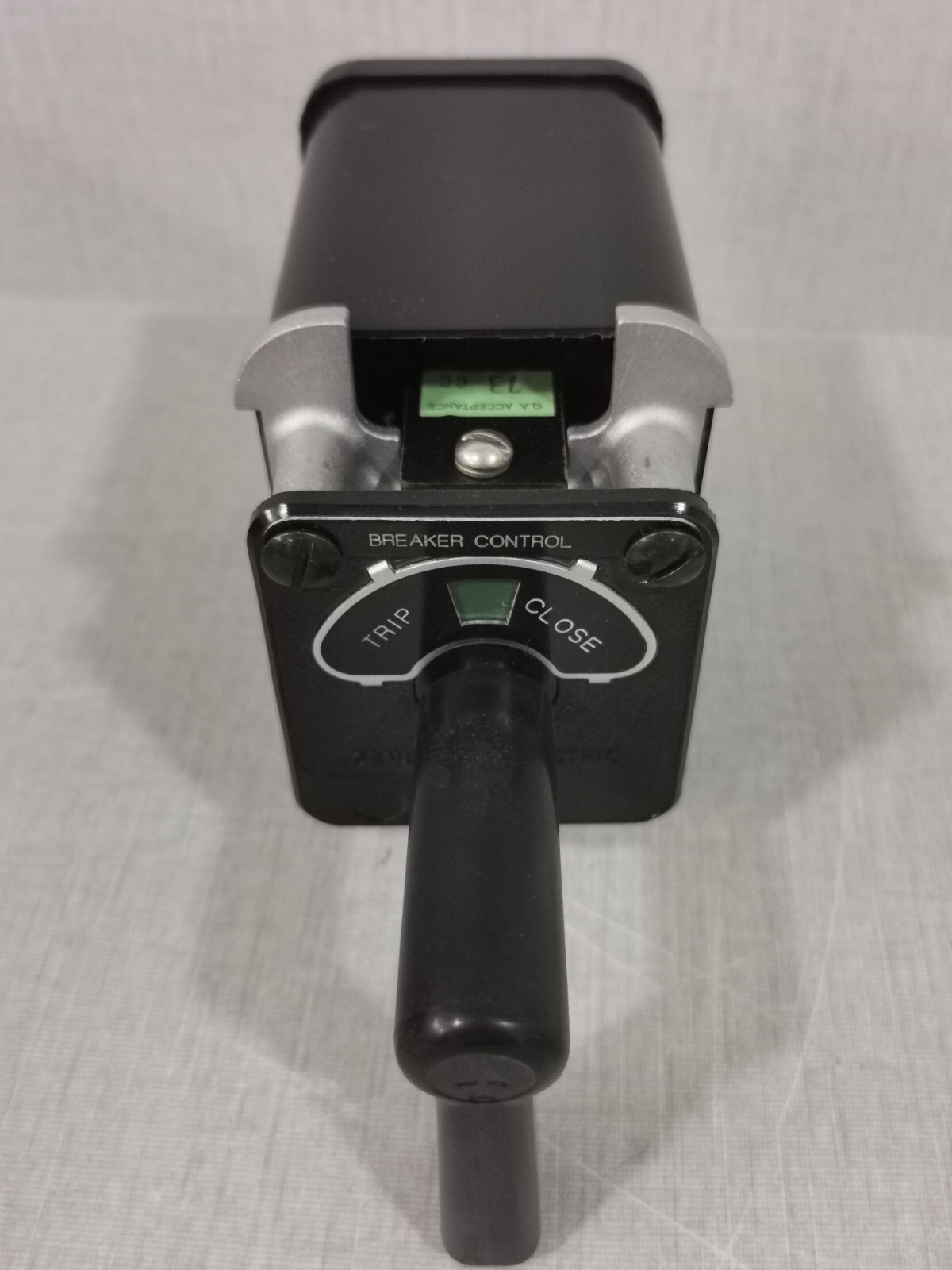 General Electric P120091646 General Electric D210284 Breaker Control P120091646 4