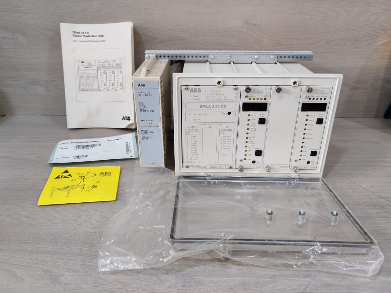 ABB SPAA 341 C2 REV.A FEEDER PROTECTION + TEST SWITCH RELAY