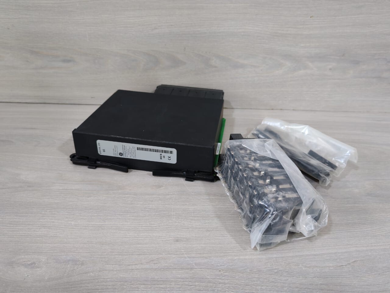 GE MULTILIN UR6EH DIGITAL I/O 6E MODULE
