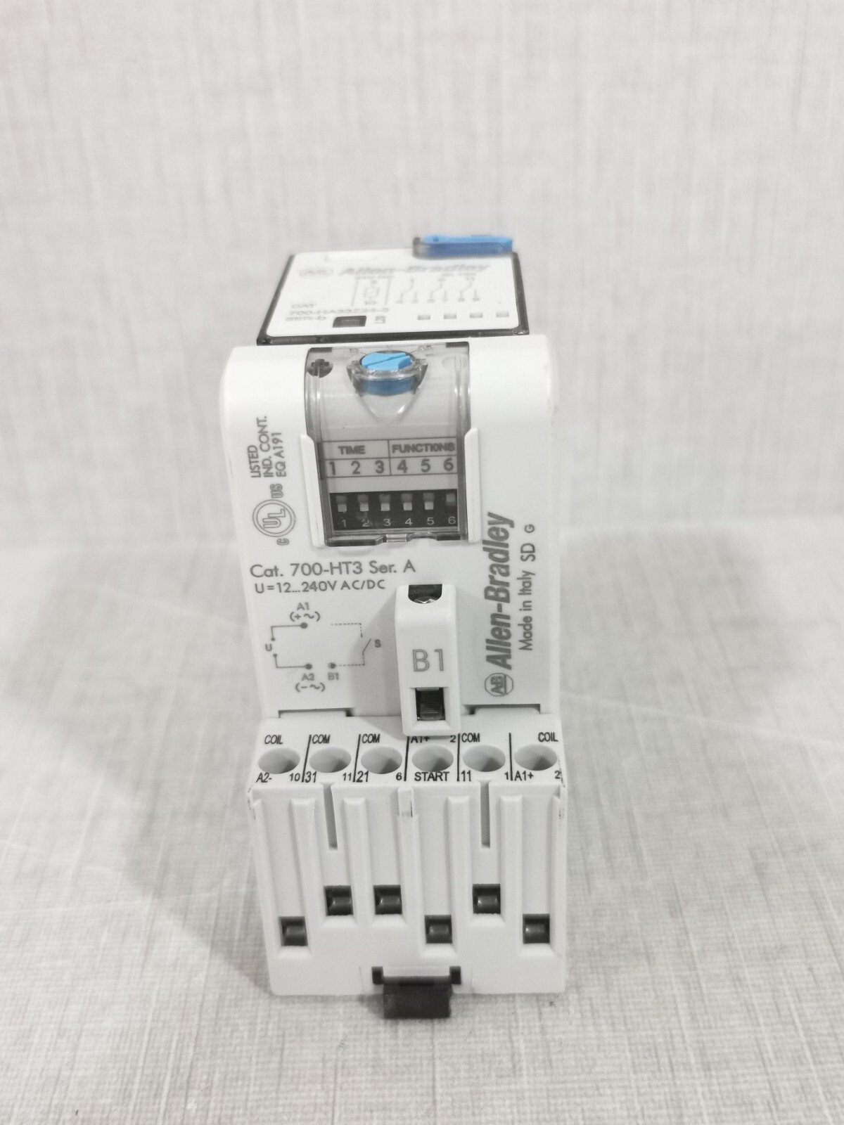 Allen Bradley 700-HT3 Ser.A / 700-HA33Z24-3 SER.D /700-HT3 SER.A Allen Bradley 700-HT3 Ser.A / 700-HA33Z24-3 SER.D /700-HT3 SER.A TIMING MODULE 3