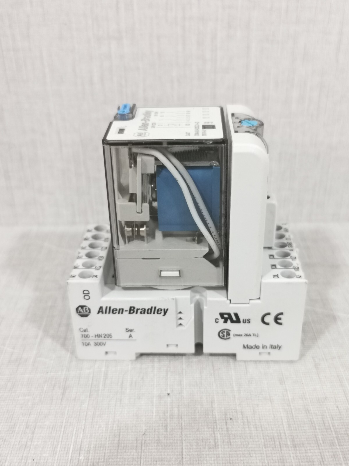 Allen Bradley 700-HT3 Ser.A / 700-HA33Z24-3 SER.D /700-HT3 SER.A Allen Bradley 700-HT3 Ser.A / 700-HA33Z24-3 SER.D /700-HT3 SER.A TIMING MODULE 5