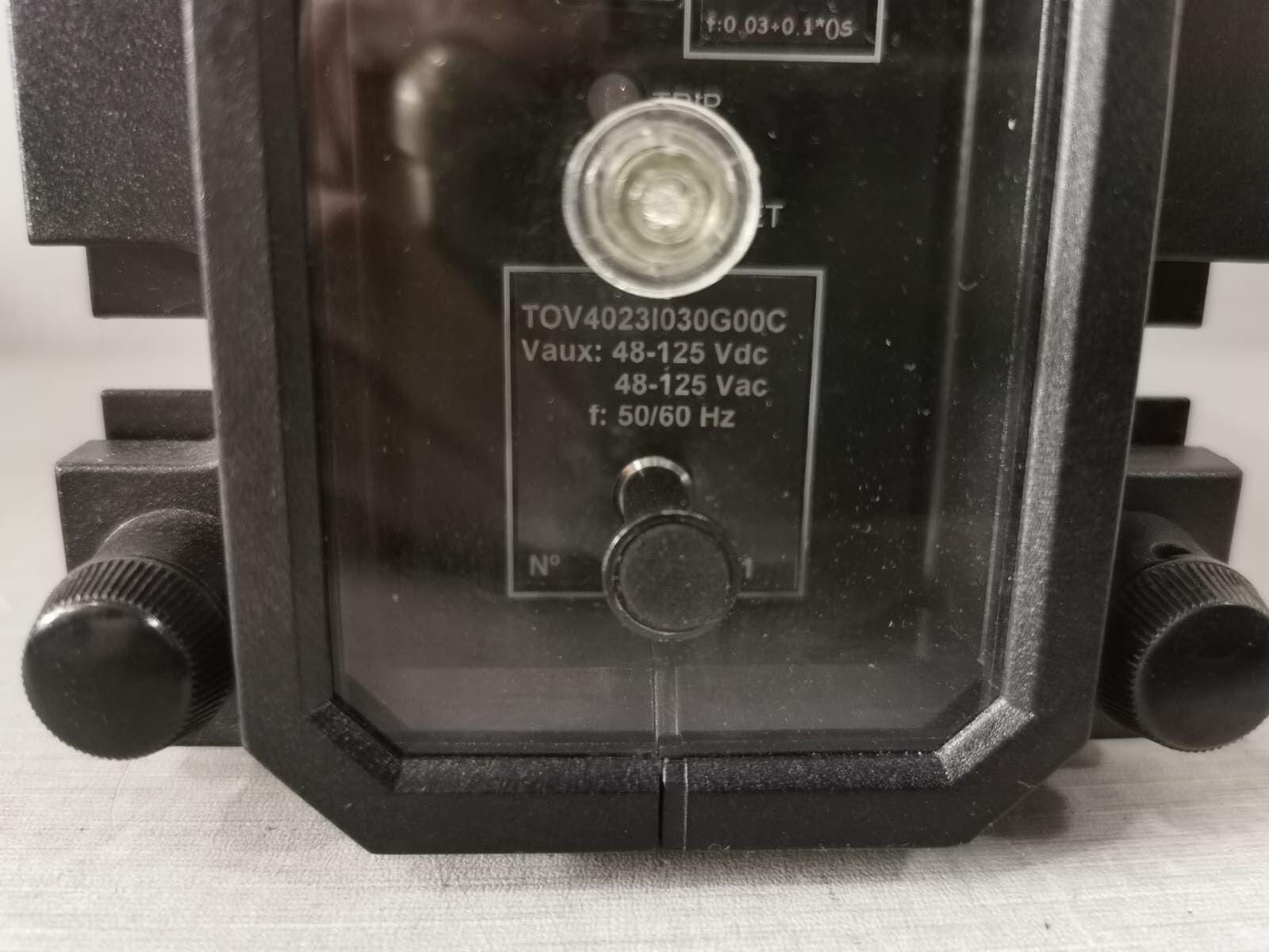 GE TOV4023I030G00C GE MULTILIN TOV4023I030G00C VOLTAGE RELAY 48-125VDC-VAC 50/60Hz 2