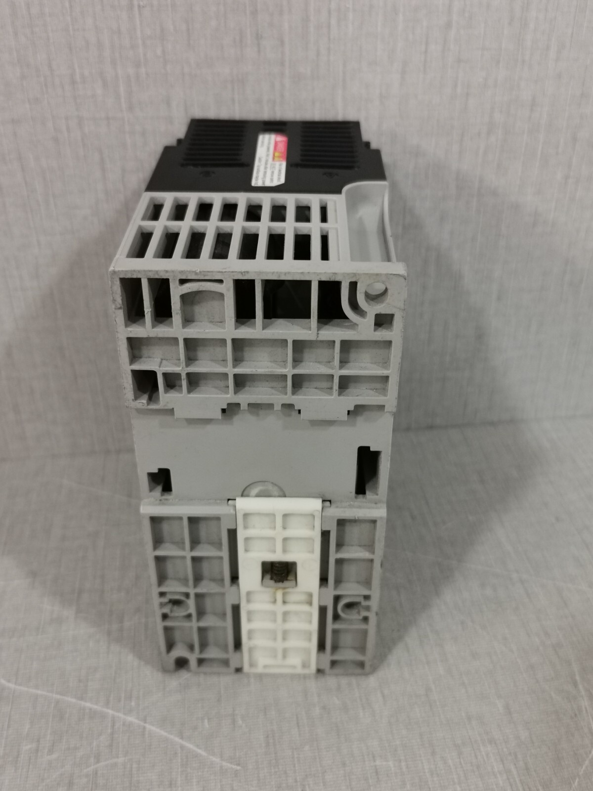 Allen Bradley 25B-V2P5N104 Allen Bradley PowerFlex 25B-V2P5N104 PowerFlex Drive-WITHOUT COVER 3