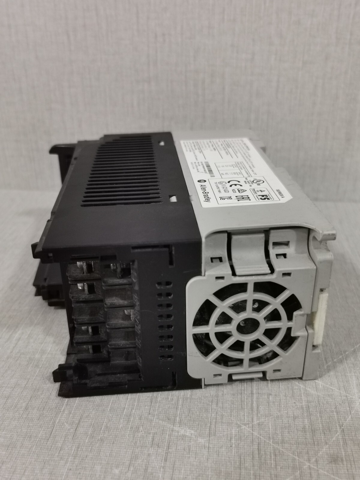 Allen Bradley 25B-V2P5N104 Allen Bradley PowerFlex 25B-V2P5N104 PowerFlex Drive-WITHOUT COVER 6